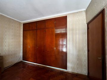 Vta casa 3 amb .dep cochera, jardin, trrza y blcon