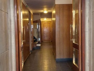 VENTA DEPARTAMENTO 3 AMB - CON BALCON  EN FLORES