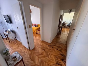 VENTA DEPARTAMENTO 3 AMBIENTES FLORES BALCON