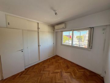 DEPTO 3 AMB EN VENTA EN PATERNAL CON BALCÓN
