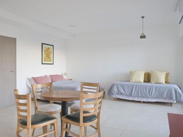 Venta Monoambiente Amplio con balcon -Chacarita