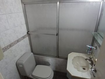 VENTA 4 Ambientes Ascensor y Toilette en Banfield