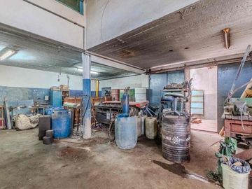 Venta Depósito- Galpón c/Vivienda Mataderos