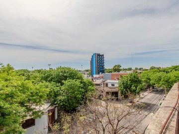 Venta Depósito- Galpón c/Vivienda Mataderos
