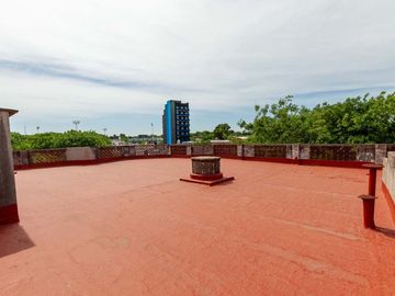 Venta Depósito- Galpón c/Vivienda Mataderos