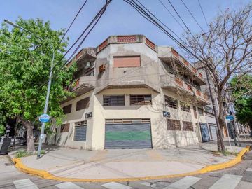 Venta Depósito- Galpón c/Vivienda Mataderos