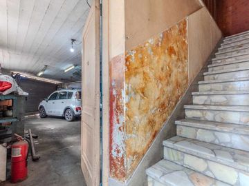 Venta Depósito- Galpón c/Vivienda Mataderos