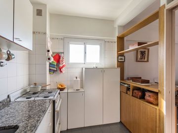 MONOAMBIENTE DIVISIBLE EN VENTA BALCON V. URQUIZA