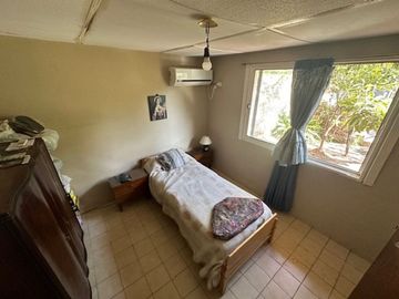 VENTA CASA 3 AMB + 2 DEPTOS. VILLA ADELINA