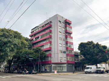 VENTA DEPTO RENTA 3 AMB CON BALCÓN Pque Chacabuco