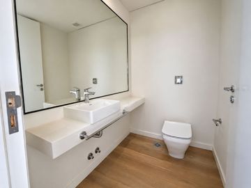 Venta Depto 4 amb al Rio c/coch Infinity Vte Lopez