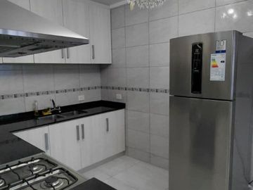 5 Amb CASA Jardin Quincho Cochera VENTA FLORES
