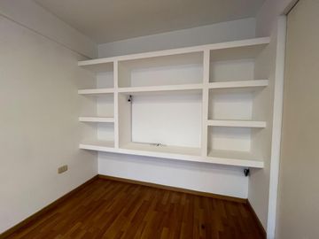 Alquiler oficina en Palermo Hollywood 4 ambientes al frente
