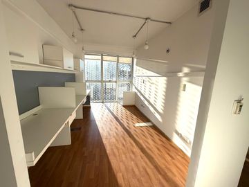 Alquiler oficina en Palermo Hollywood 4 ambientes al frente