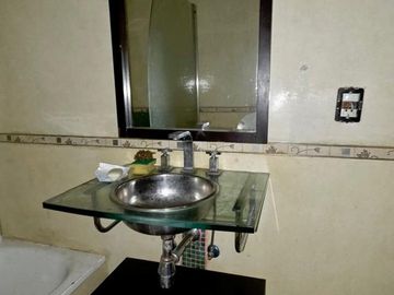 VENTA DPTO 3 AMB PALERMO CON BALCON - COCHERA .