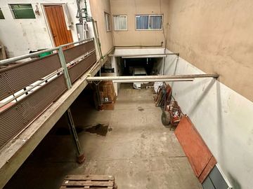 VENTA GALPON/DEPOSITO AVELLANEDA 318 MT