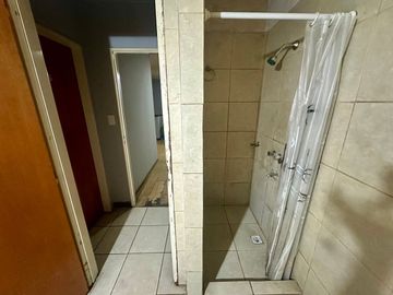 VENTA GALPON/DEPOSITO AVELLANEDA 318 MT