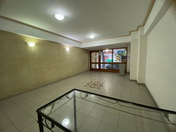 Venta Depto. 2 Amb. Caballito con Cochera Amoblado
