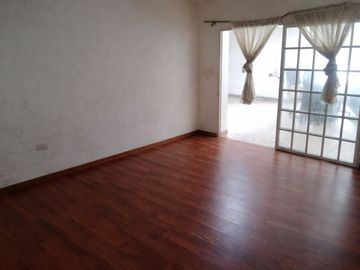 VENTA- PH 4 AMBIENTES- A REFACCIONAR GENERAL MITRE