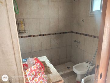 VENTA- PH 4 AMBIENTES- A REFACCIONAR GENERAL MITRE
