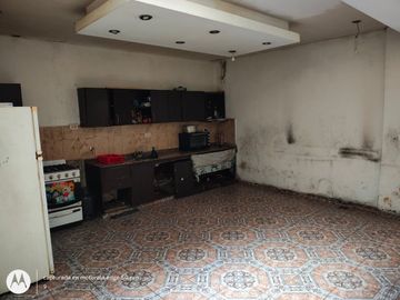 VENTA- PH 4 AMBIENTES- A REFACCIONAR GENERAL MITRE