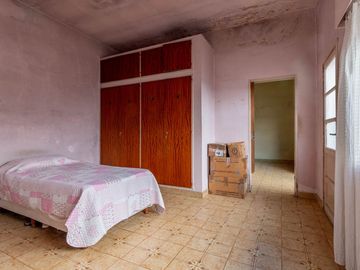 VENTA- CASA LOTE PROPIO- 4 AMBIE- PARQUE PATRICIOS
