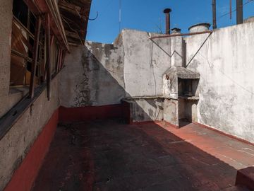 VENTA- CASA LOTE PROPIO- 4 AMBIE- PARQUE PATRICIOS