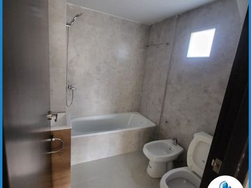 MONOAMBIENTE EN VENTA BALCON  FRENTE FLORES