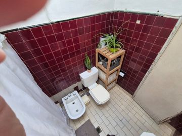 CASA 3 AMBIENTES VENTA J. L. SUÁREZ JARDÍN COCHERA