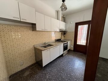 Casa en venta 4 ambientes San Fernando oportunidad
