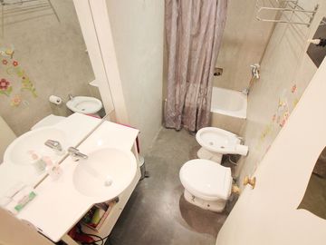 Piso 4 amb + dep venta Villa Crespo cochera balcón