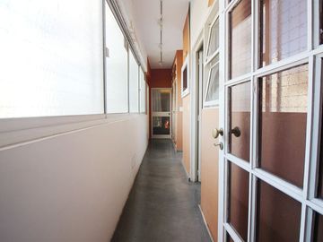 Piso 4 amb + dep venta Villa Crespo cochera balcón