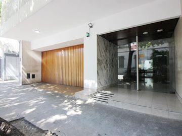 Piso 4 amb + dep venta Villa Crespo cochera balcón