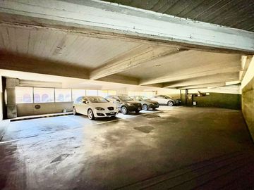 VENTA COCHERA  VILLA CRESPO GRAN UBICACIÓN PISO 1°