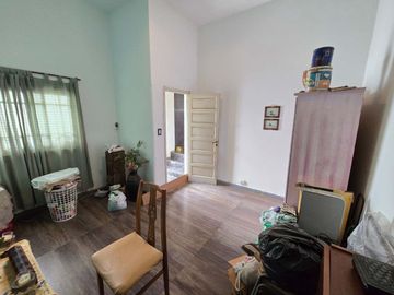 CASA- LOTE PROPIO-2 VIVIENDAS-EN BLOCK -MATADEROS