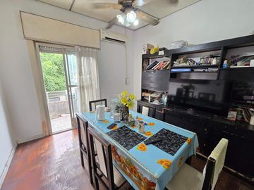 CASA- LOTE PROPIO-2 VIVIENDAS-EN BLOCK -MATADEROS
