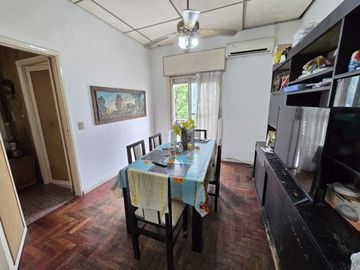 CASA- LOTE PROPIO-2 VIVIENDAS-EN BLOCK -MATADEROS