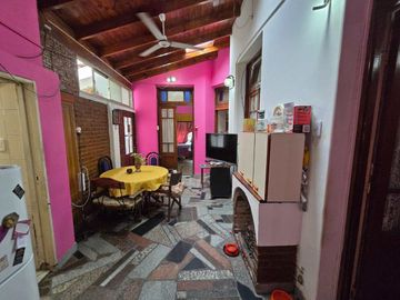 CASA- LOTE PROPIO-2 VIVIENDAS-EN BLOCK -MATADEROS