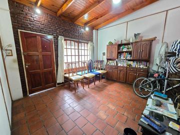 CASA- LOTE PROPIO-2 VIVIENDAS-EN BLOCK -MATADEROS