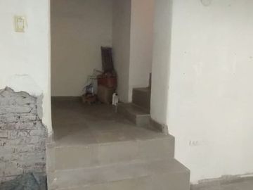 VENTA- 2 AMBIENTES- BALVANERA- CON PATIO Y TERRAZA