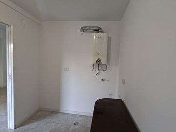 VENTA 3 AMBIENTES ,AMEGHINO, AVELLANEDA CENTRO.