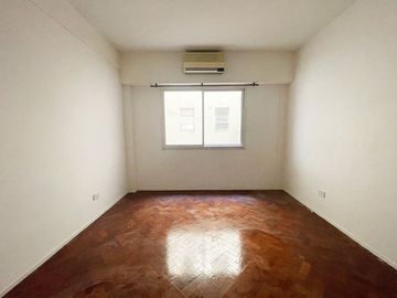 MONOAMBIENTE RECICLADO EN VENTA BALVANERA