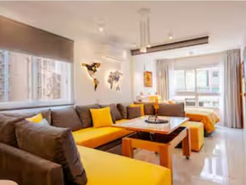 VENTA EN BLOCK 3 MONOAMBIENTES-BACK OFFICE COCHERA
