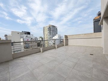 Venta Monoambiente V Urquiza Muy Luminoso c/Balcón