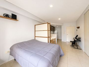 Venta Monoambiente V Urquiza Muy Luminoso c/Balcón