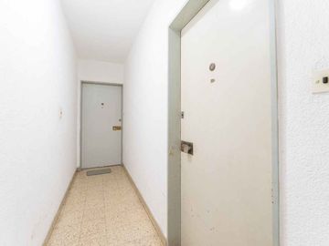 Venta Depto de 2 amb en V. Urquiza - Corredor DOHO