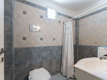 Venta Depto de 2 amb en V. Urquiza - Corredor DOHO