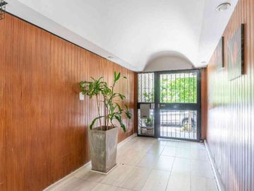 Venta Depto de 2 amb en V. Urquiza - Corredor DOHO
