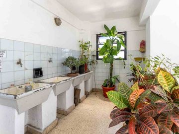 Venta Depto de 2 amb en V. Urquiza - Corredor DOHO