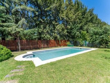 VENTA . CASA - 5 AMB. B°. SANTA CLARA - TIGRE